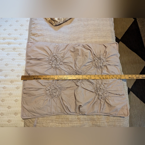 Pair of Lenox bloom standard shams - Picture 7 of 10